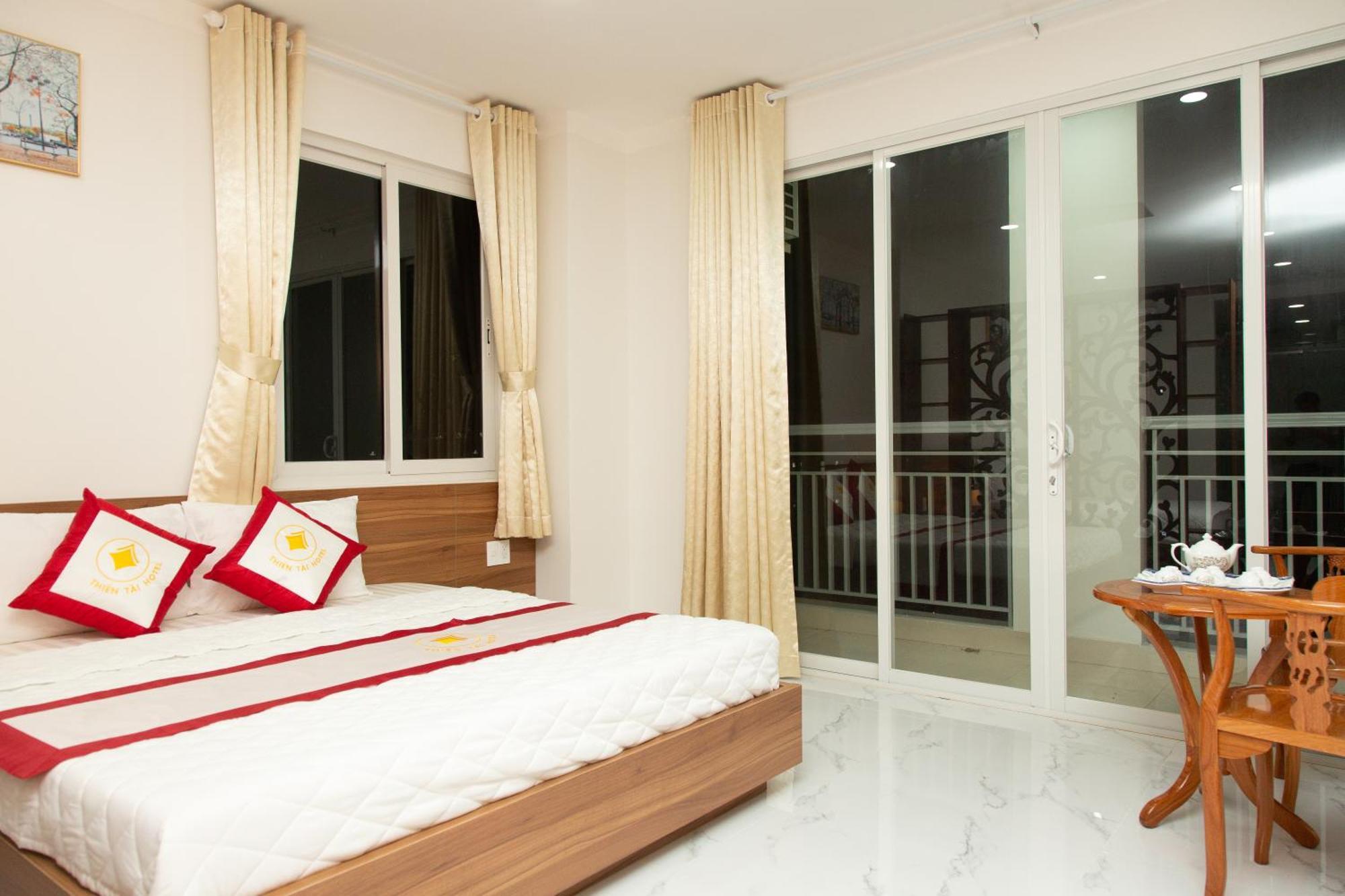 Thien Tai Hotel Хошимін Екстер'єр фото